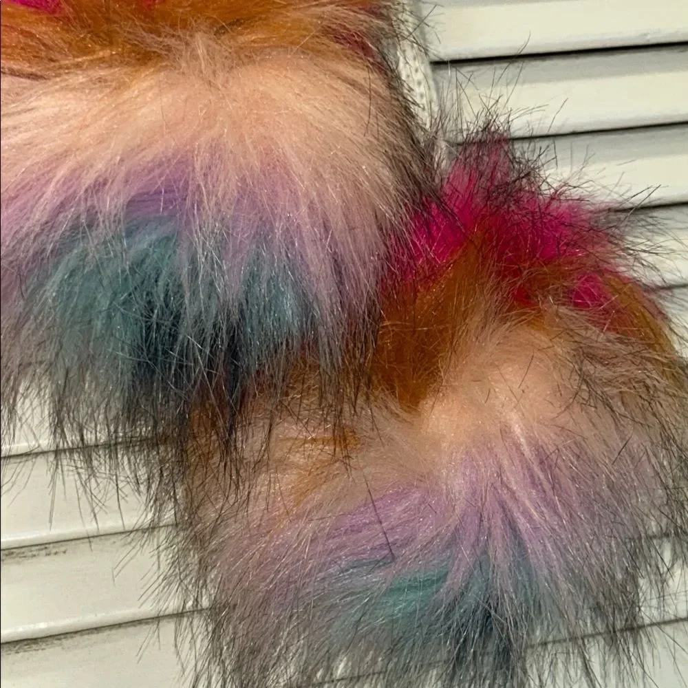 NWT Cat & Jack Cable Knit 🧶 Scarf 🧣 with Playful Pom Poms